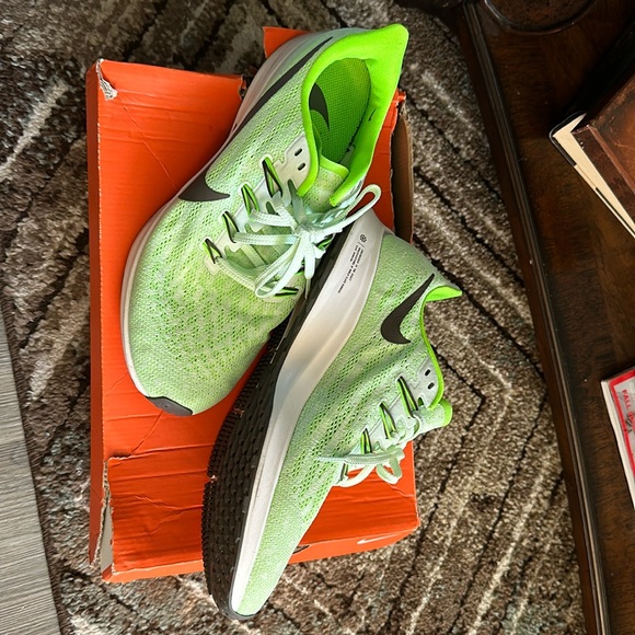 nike Other - Nike air Pegasus zoom 9!